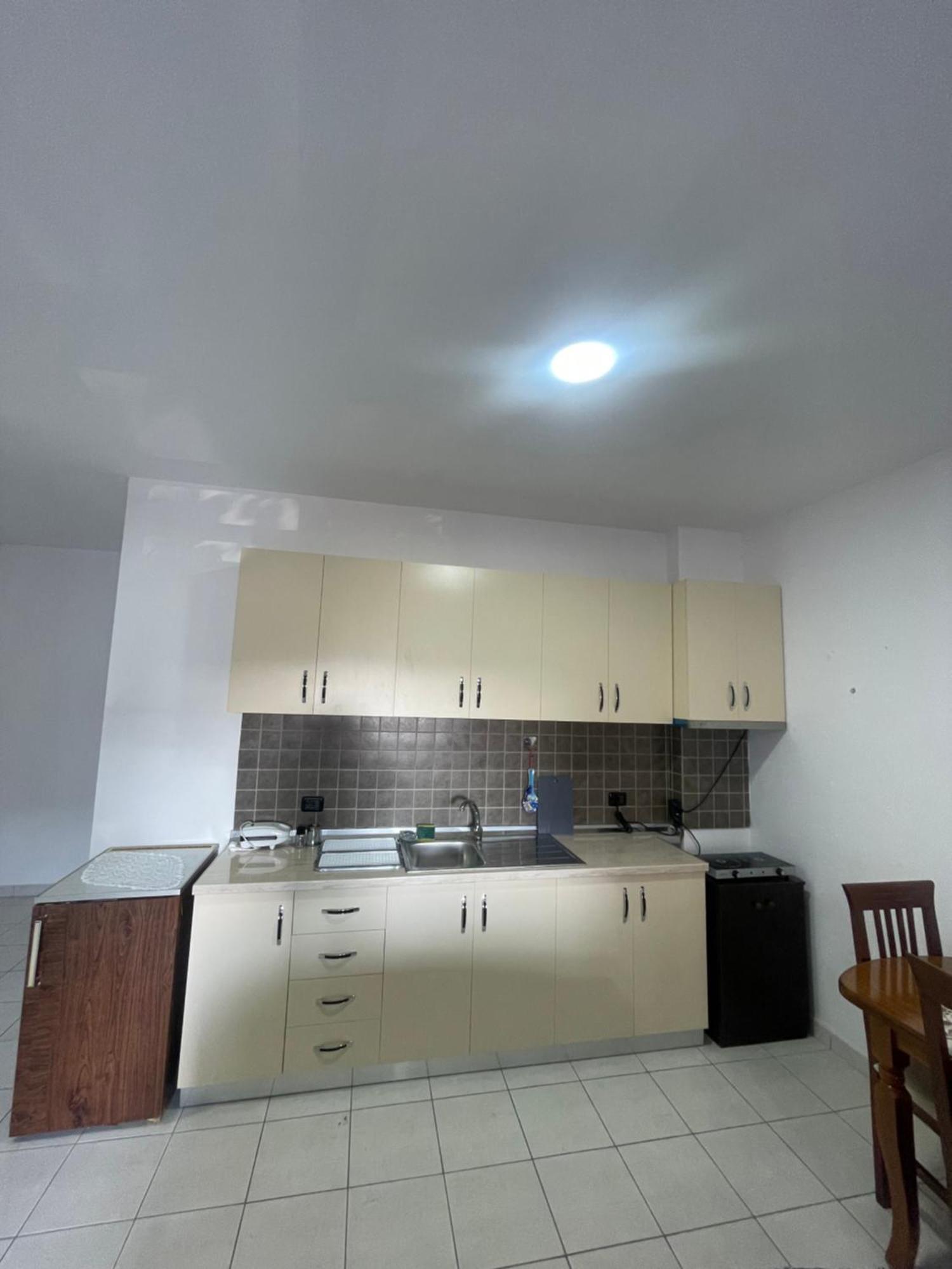 Gega Apartment Shkoder Bagian luar foto