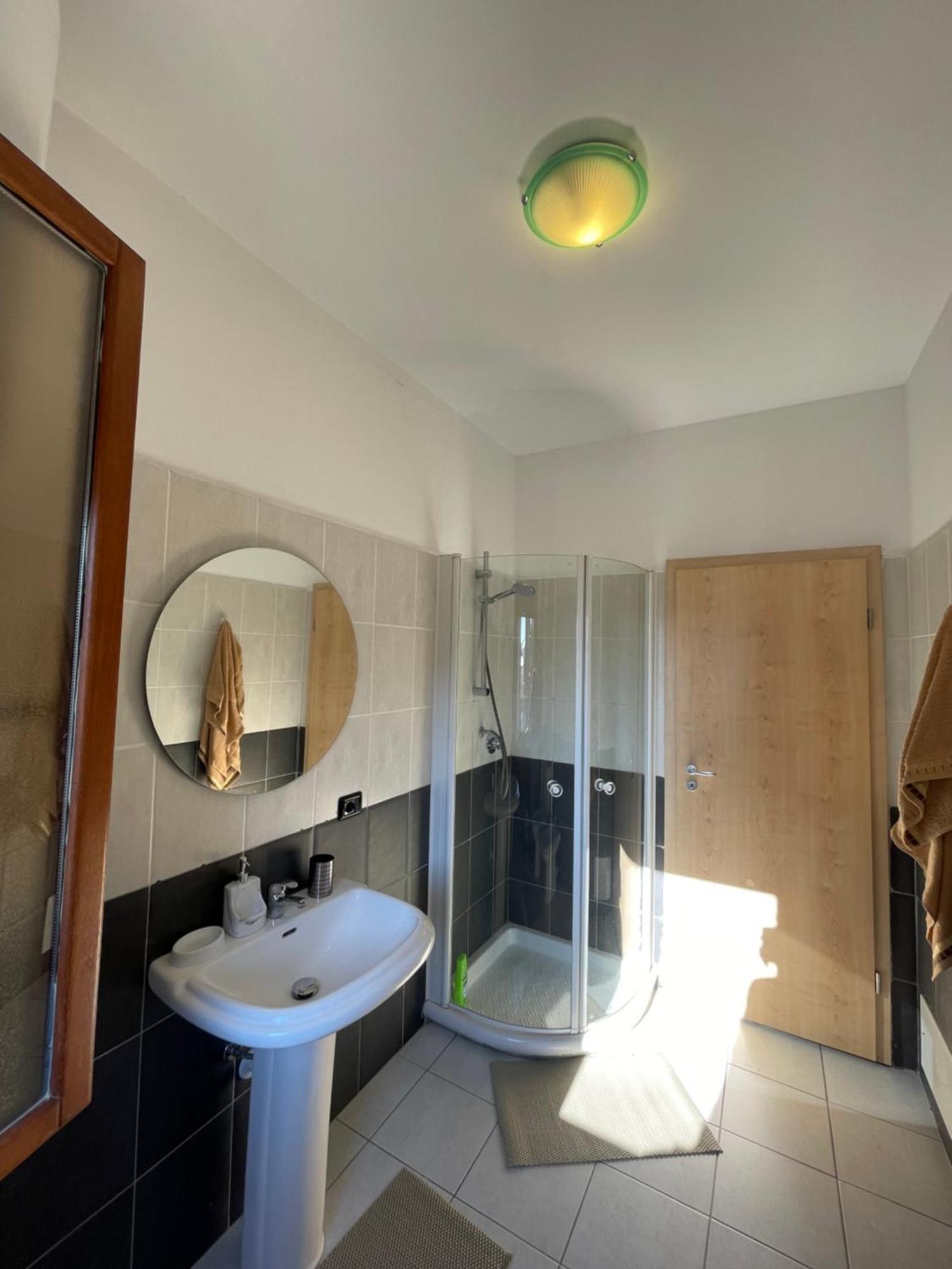 Gega Apartment Shkoder Bagian luar foto